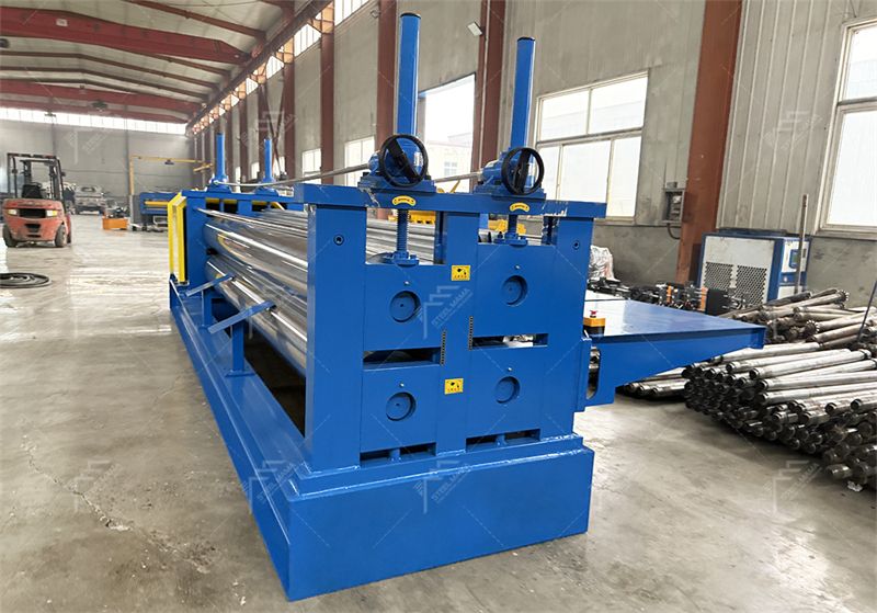 Barrel corrugated roof panel forming machine Barrel corrugated roof panel forming machine