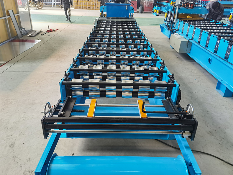 Roof Use Corrugated IBR Glazed Profile Steel Roofing Sheet Roll Forming Machine Roof Tile Making Machinery Price