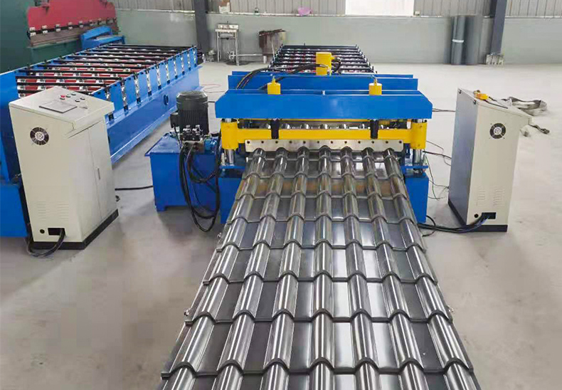 Factory Direct Popular Type metal glazed roof Nigeria Metcopo Tile roll forming machine production Line