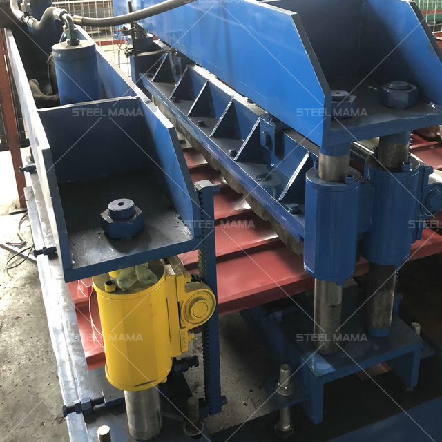 Hydraulic Pressing Metal Roofing Tile Roll Forming Machine For Construction Building Material 