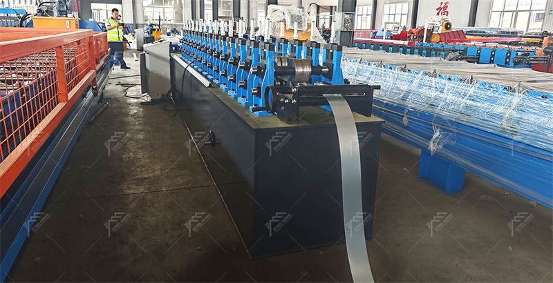 stud and track forming machine