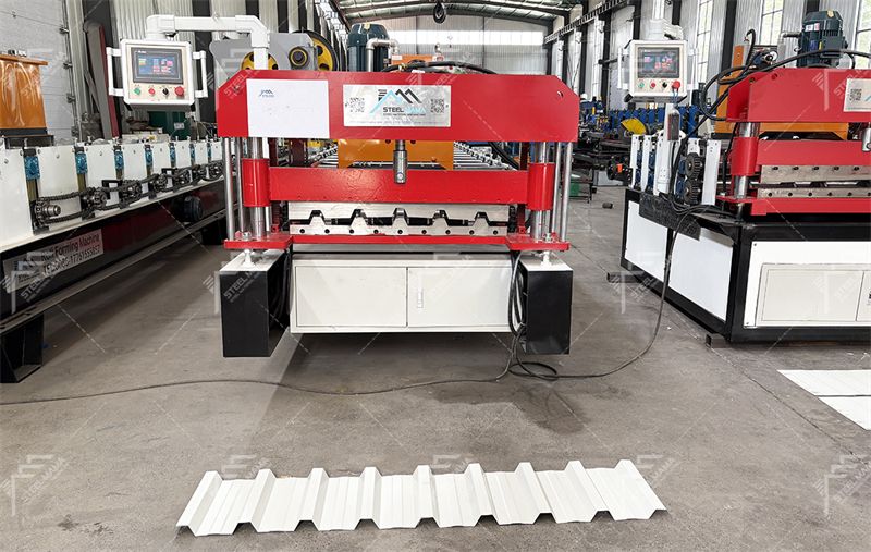 trapezoidal sheet roll forming machine​.jpg