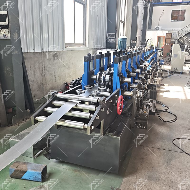 Customizable Full Automatic 15-35mm Square Tube Roll Forming Machine for Uganda