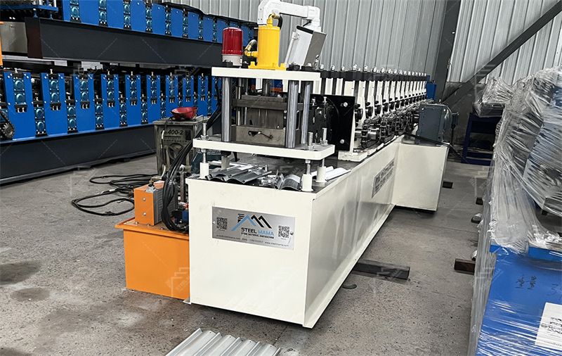 Roller shutter door roll forming machine