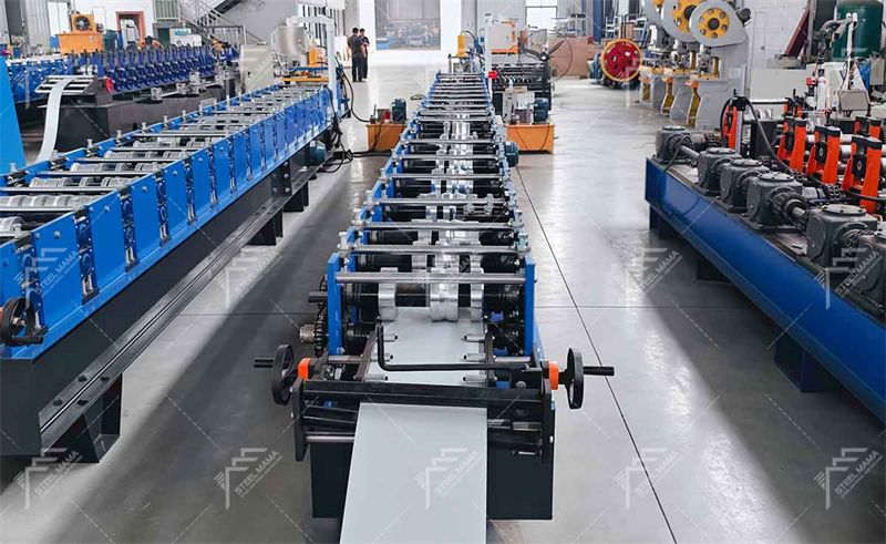 gutter roll former forming machine