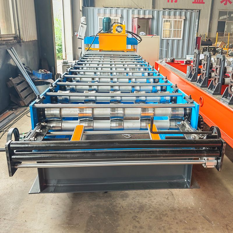Chile Popular High Performance 840 Trapezoidal Roofing Sheet Roll Forming Machine
