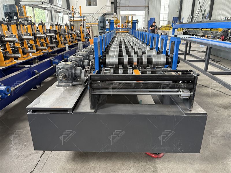 Australia Type Shutter Door Machine