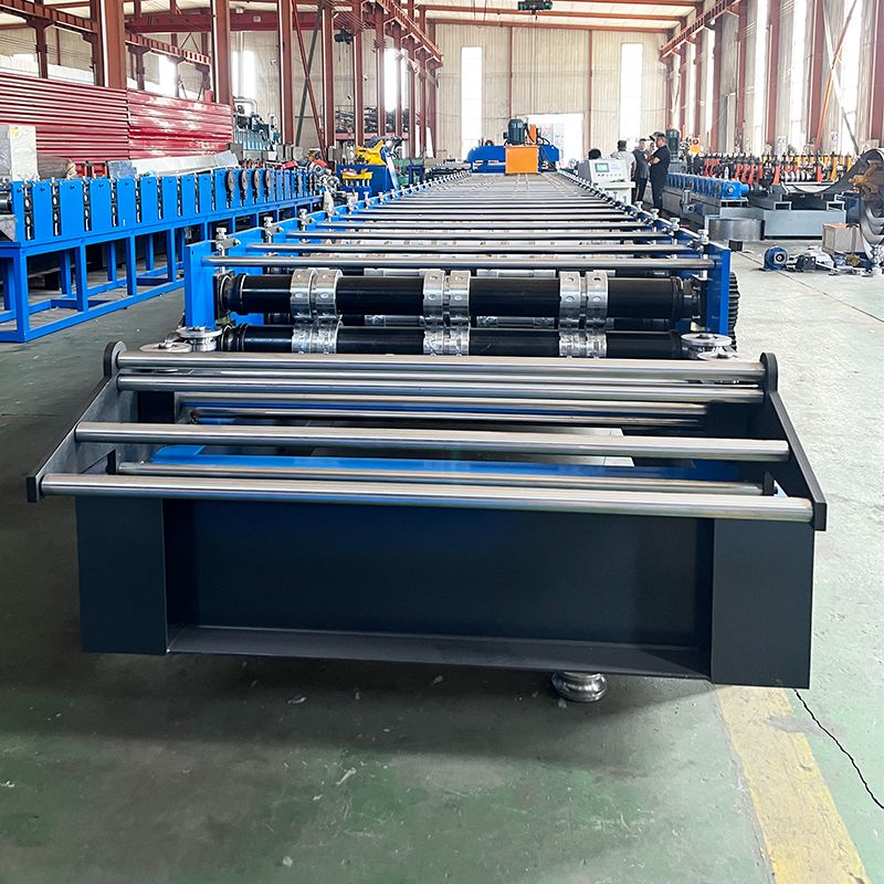 Ecuador Popular Full Automatic High Quality Decking Floor Roll Forming Machine