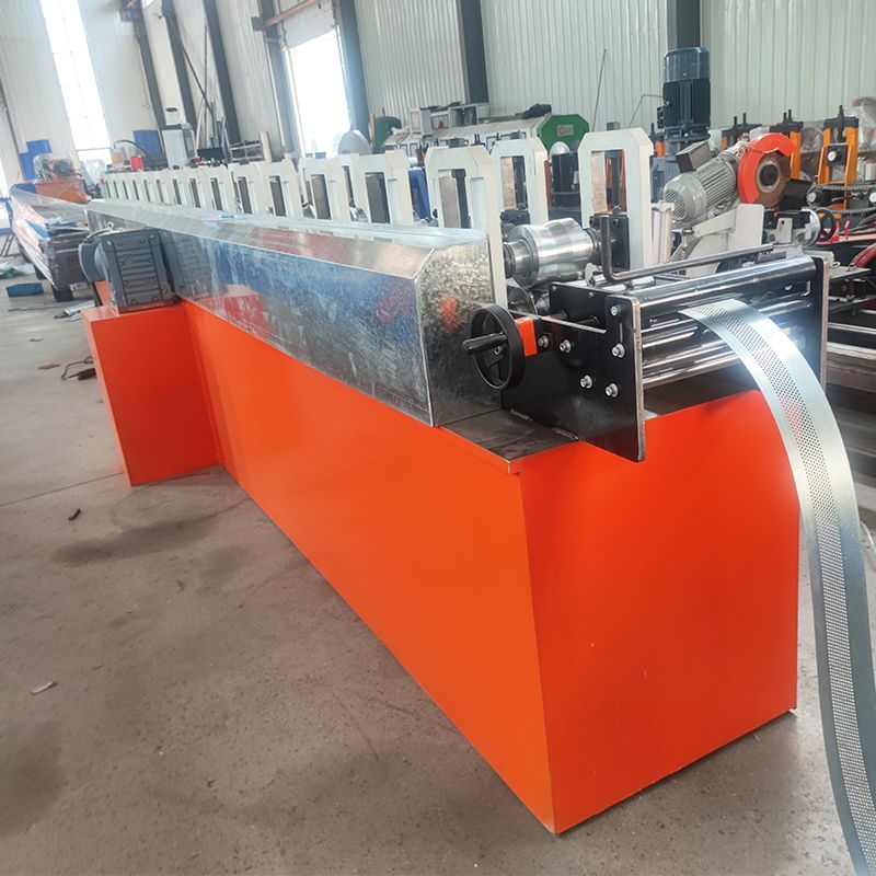 Russian Popular High Speed Euro Type Shutter Door Roll Forming Machine