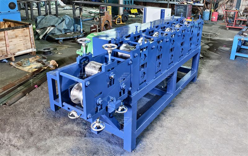 Customized Roll Forming Machine Factory