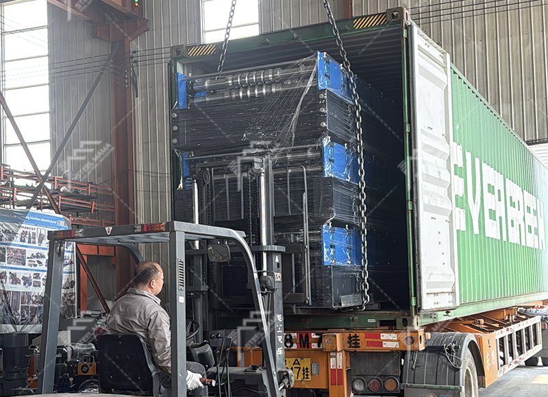 Australia Type Shutter Door Machine.jpg