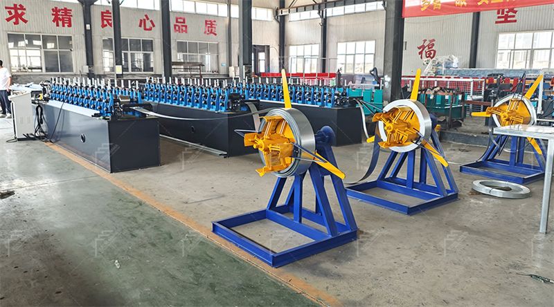 stud and track forming machine