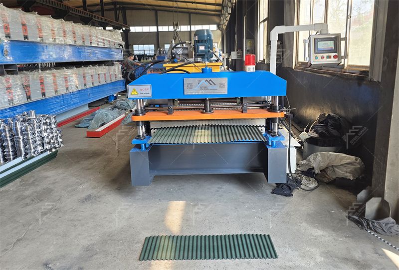 corrugated roof roll forming machine