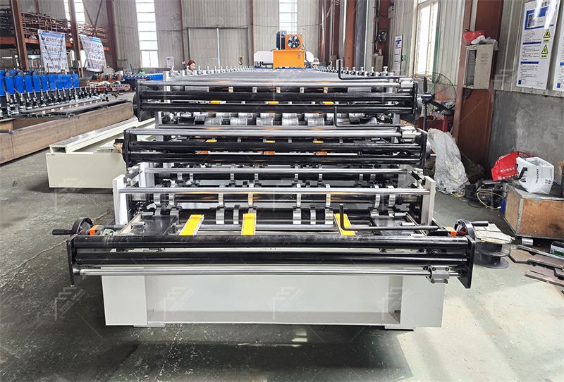 three layer steel roll forming machine