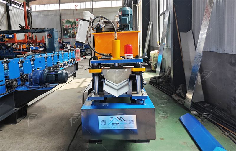 Metal Ridge Cap Machine
