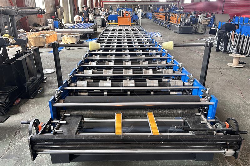 IBR roofing sheet making machine