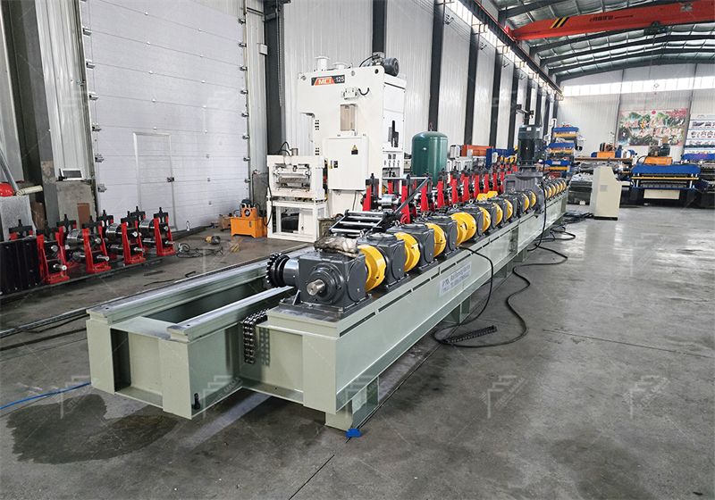 Solar Roll Forming Machine