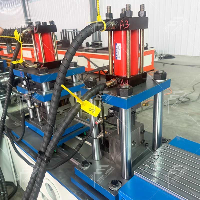 Portugal Popular Full Automatic Electrical Cabinet U Guide Rail Roll Forming Machine Use in Steelmama Factory
