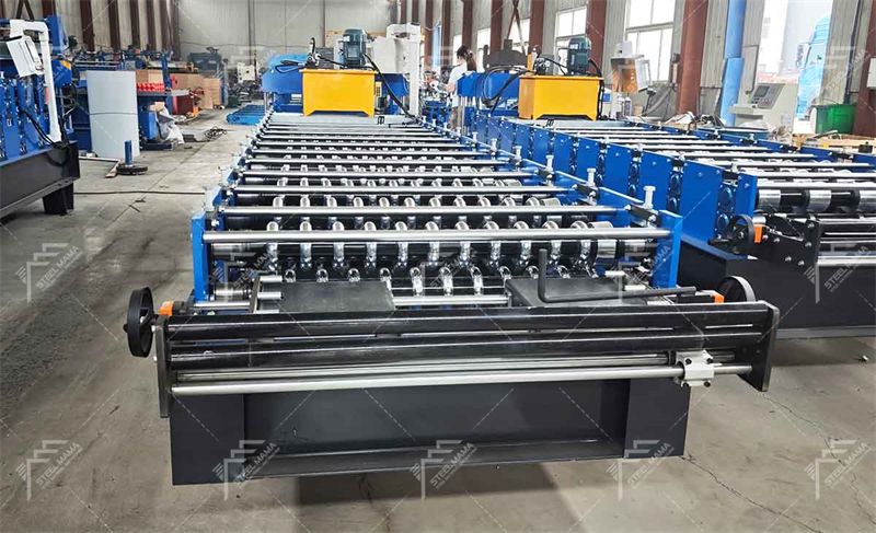 Corrugated sheet roll forming machinery.jpg