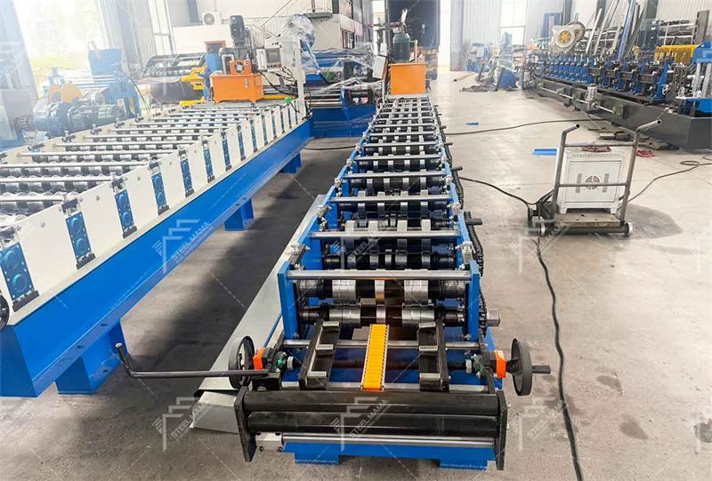 metal roofing ridge cap machine