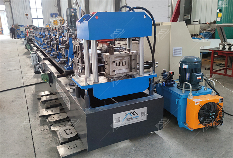 Solar frame assembly machine.jpg