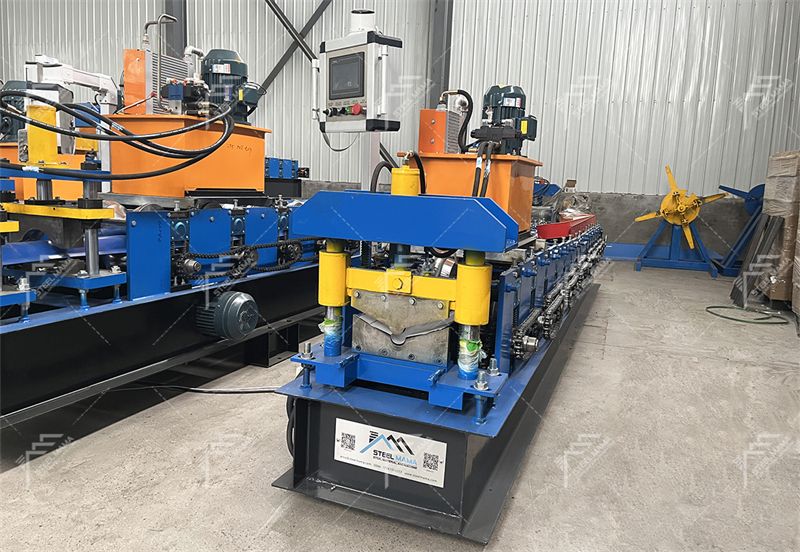 400 Ridge Cap Roll Forming Machine