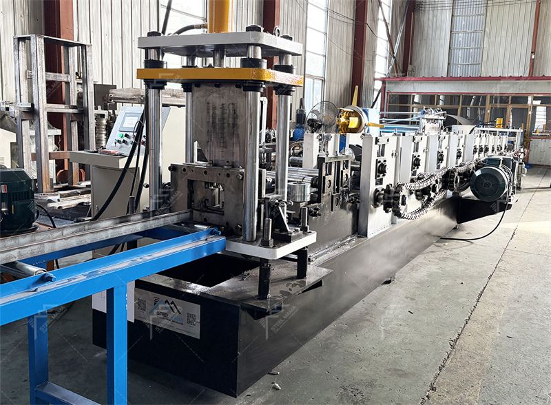 C Purlin Roll Forming Machine.jpg
