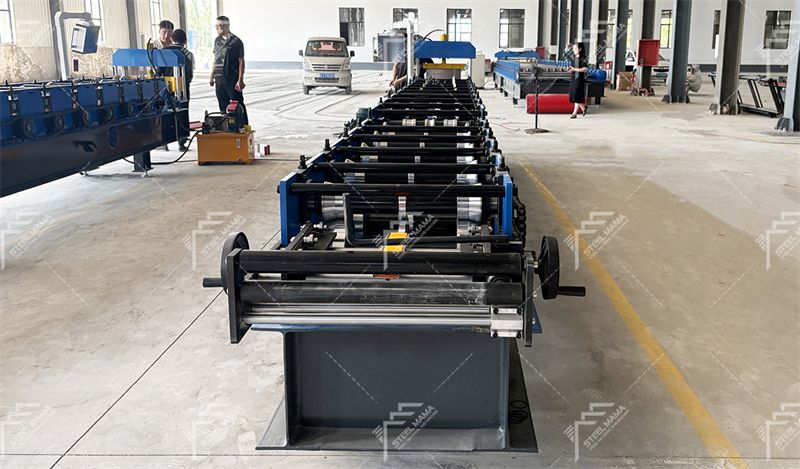 steel ridge cap roof forming machine.jpg