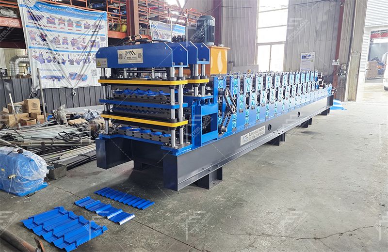 three roll forming machine