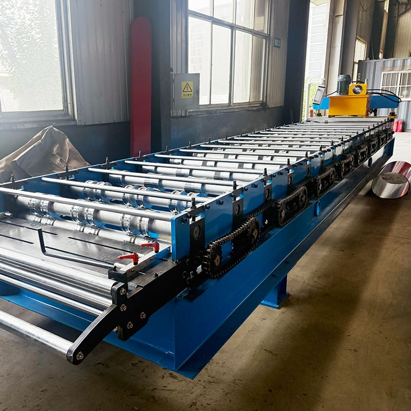 America Popular High Performance Full Automatic R Panel Roofing Sheet Roll Forming Machine