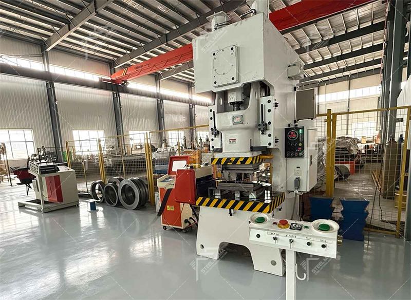 Automatic Punching Line