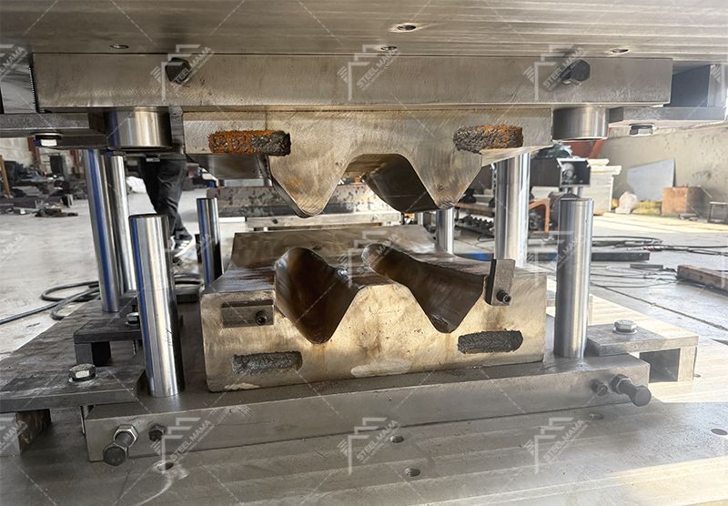Terminal Pressing Machine