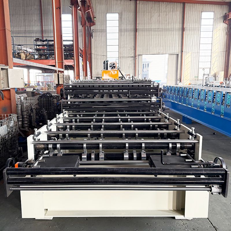 Mexico Popular High Efficiency TR4 Trapezoidal & R101 Trapezoidal & 950 Tile Roofing Sheet Three Layer Machine