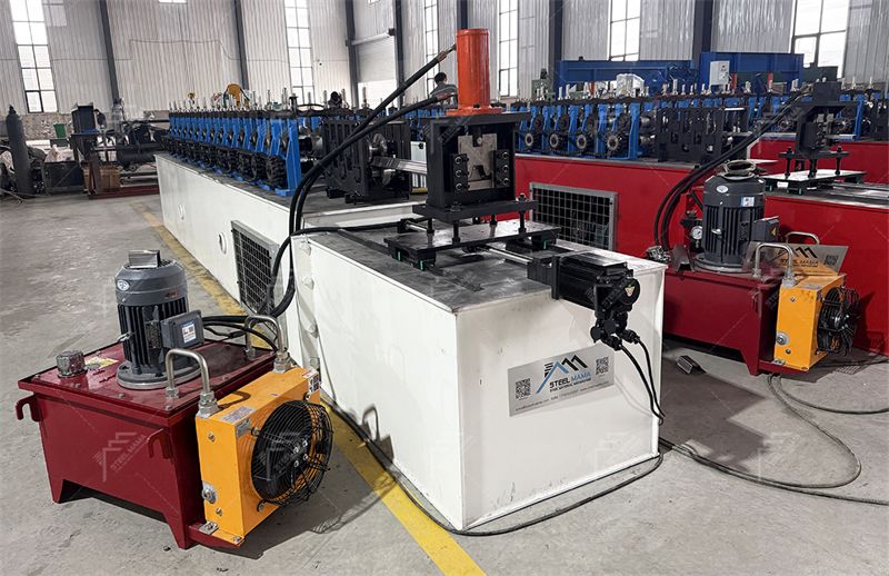 Hat channel machine1