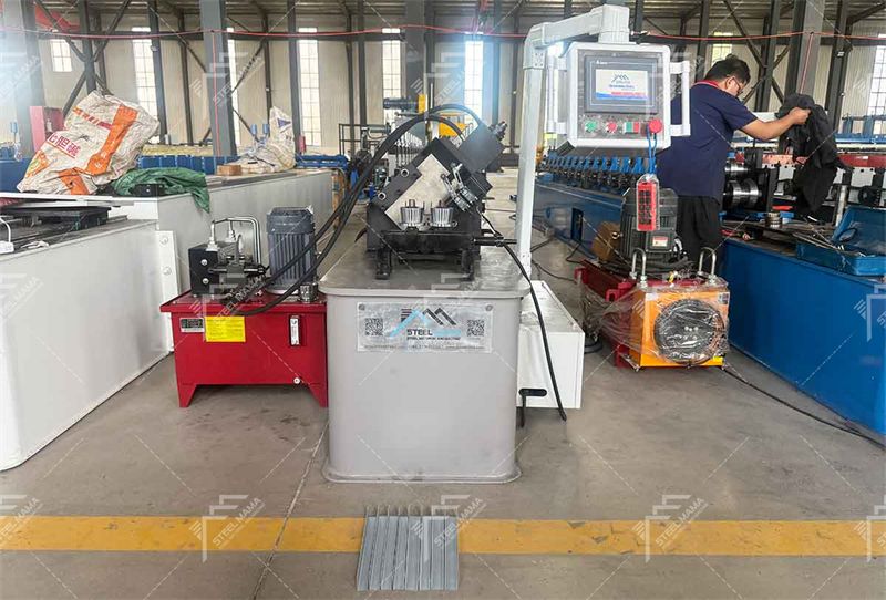U Track Double Row Keel Roll Forming Machine