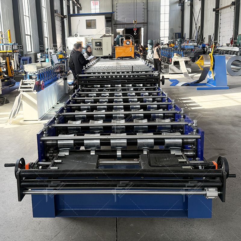 South Africa Popular Customizable 686 Trapezoidal & 762 Corrugated Roofing Sheet Double Layer Machine