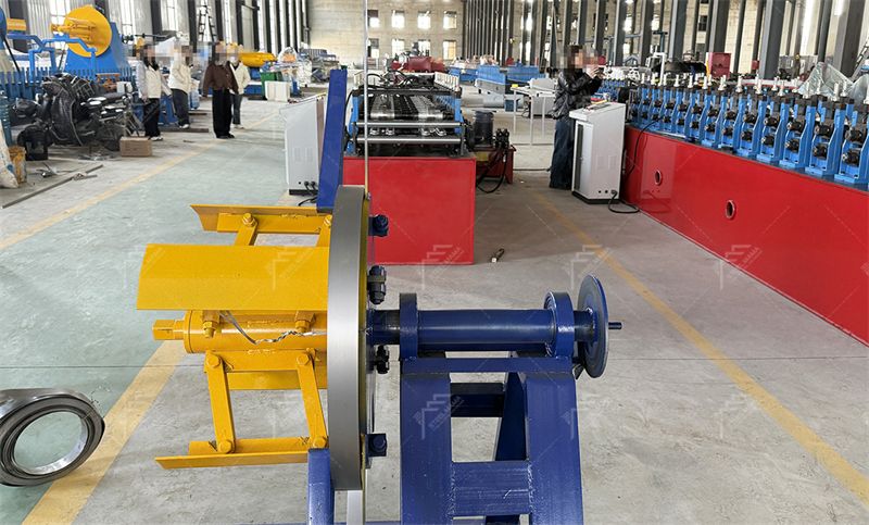 Double Row Keel Forming Machine
