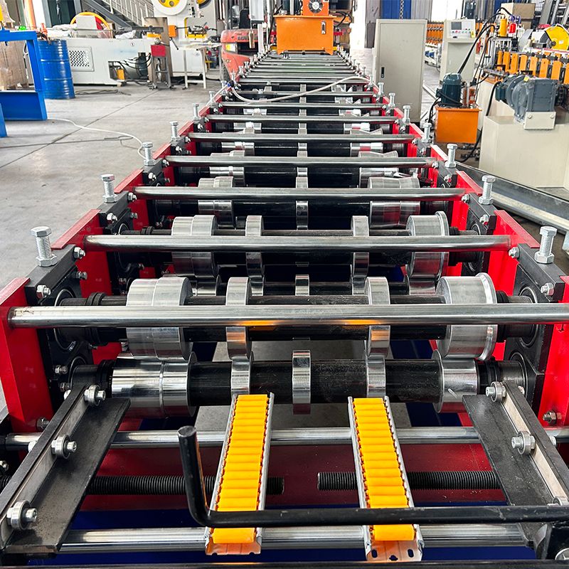 Vietnam Popular High Stability Standing Seam Roll Forming Making Machine