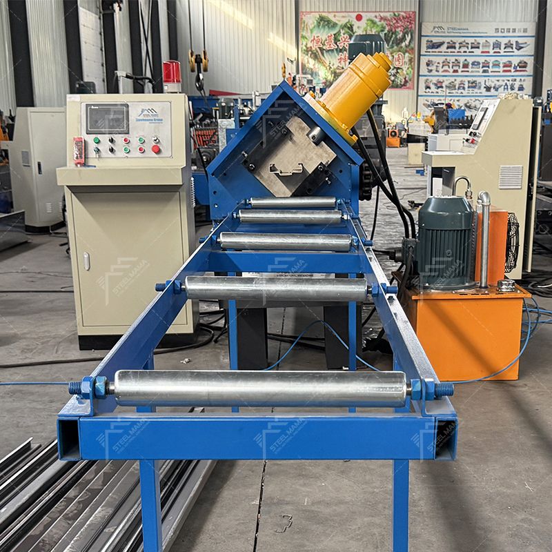 Uganda Popular Automatic Easy Operation Metal Door Frame Roll Forming Machine 