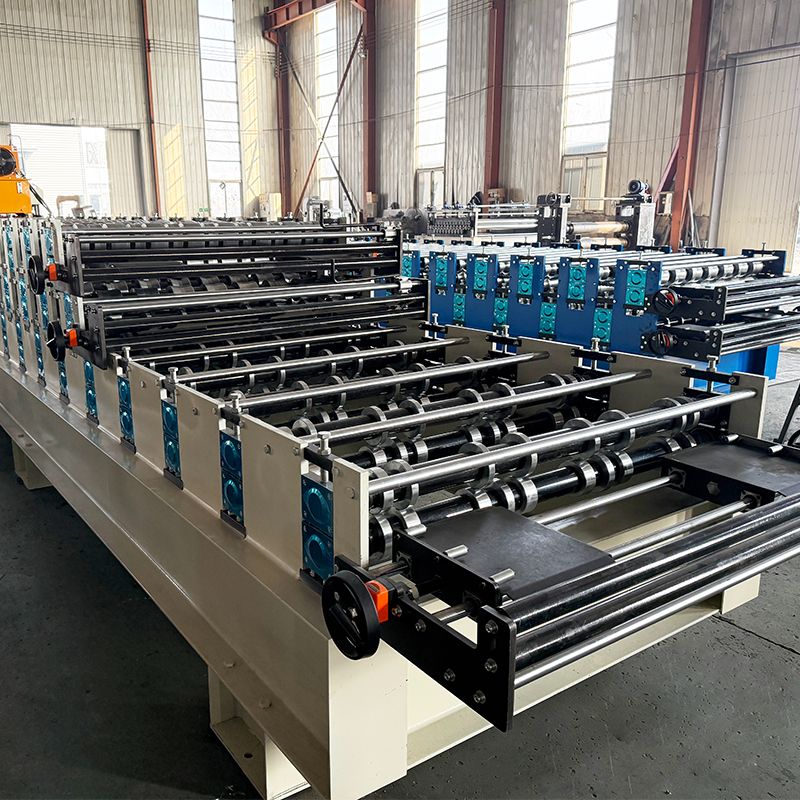 Mexico Popular High Efficiency TR4 Trapezoidal & R101 Trapezoidal & 950 Tile Roofing Sheet Three Layer Machine