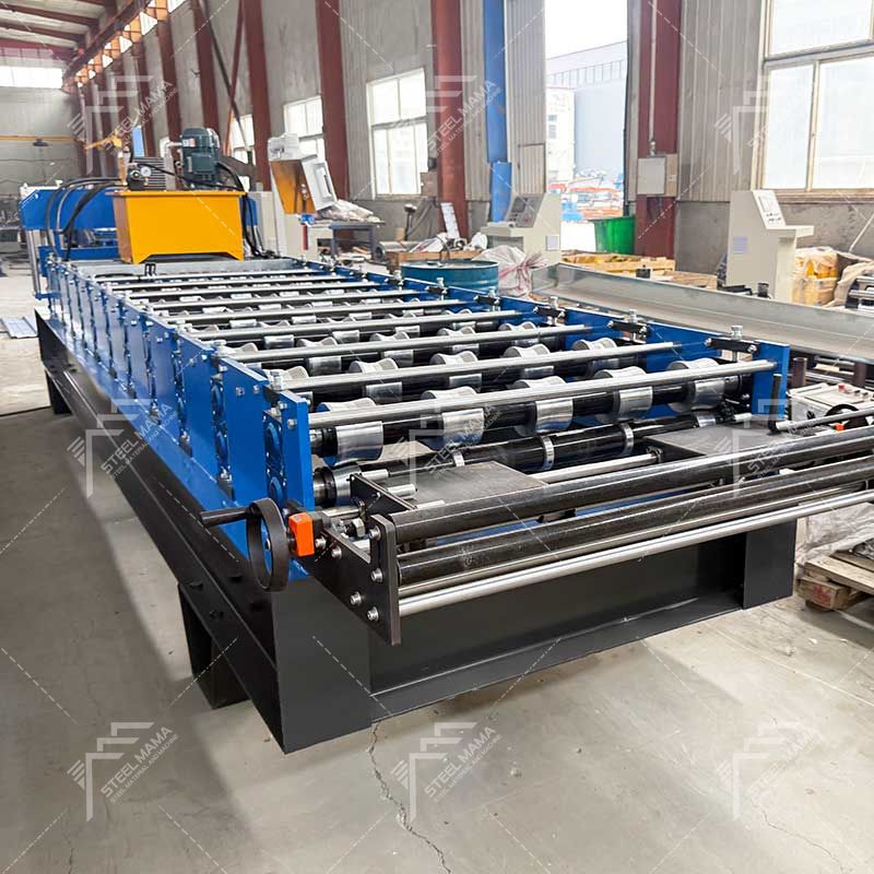 Steelmama Cameroon Popular 840 Trapezoidal Cold Roof Panel Sheet Roll Forming Machine for Sale