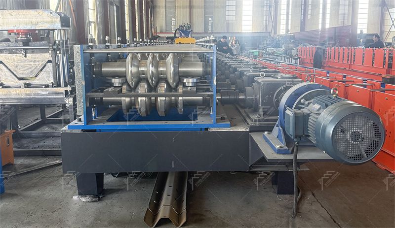 3 Wave Highway Guardrail Roll Forming Machine