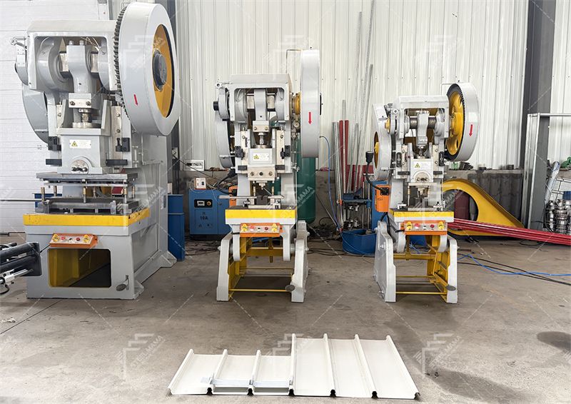 Snap Lock Roof Clip Stamping Machine 