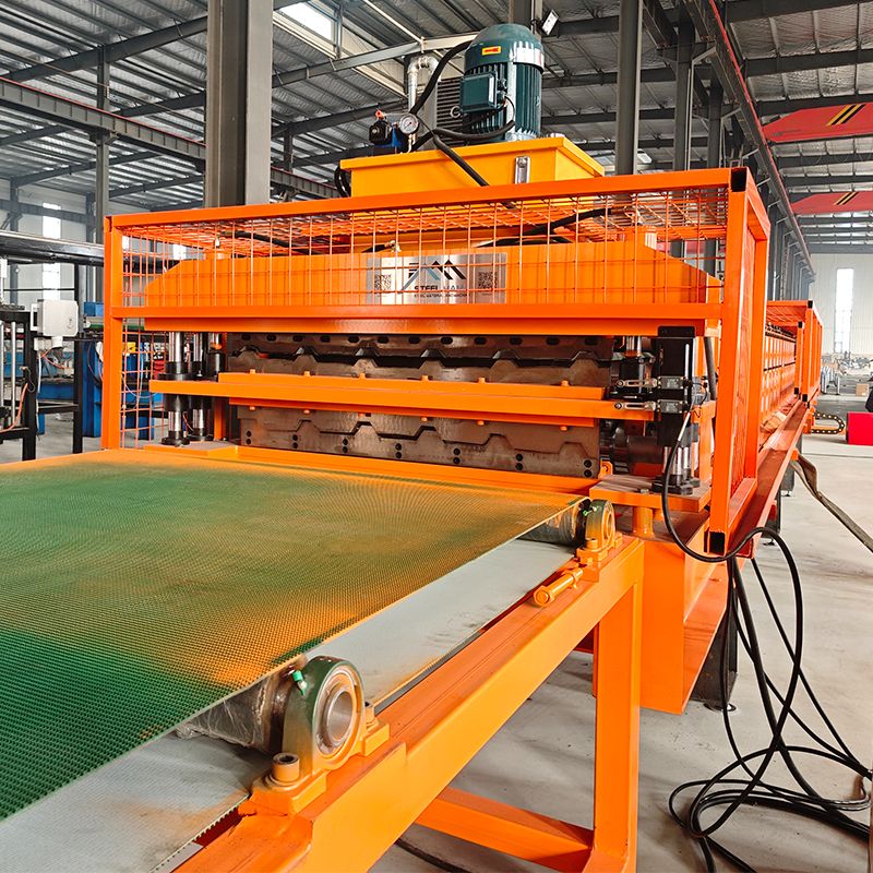 Germany Popular Full Automatic 1070 IBR & 1035 Trapezoidal Roofing Sheet Double Layer Machine