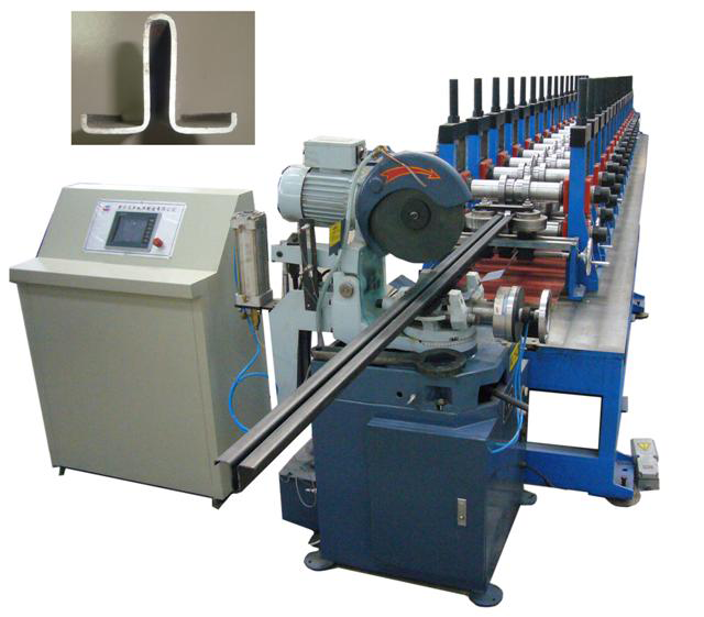 Elevator guide roll forming machine