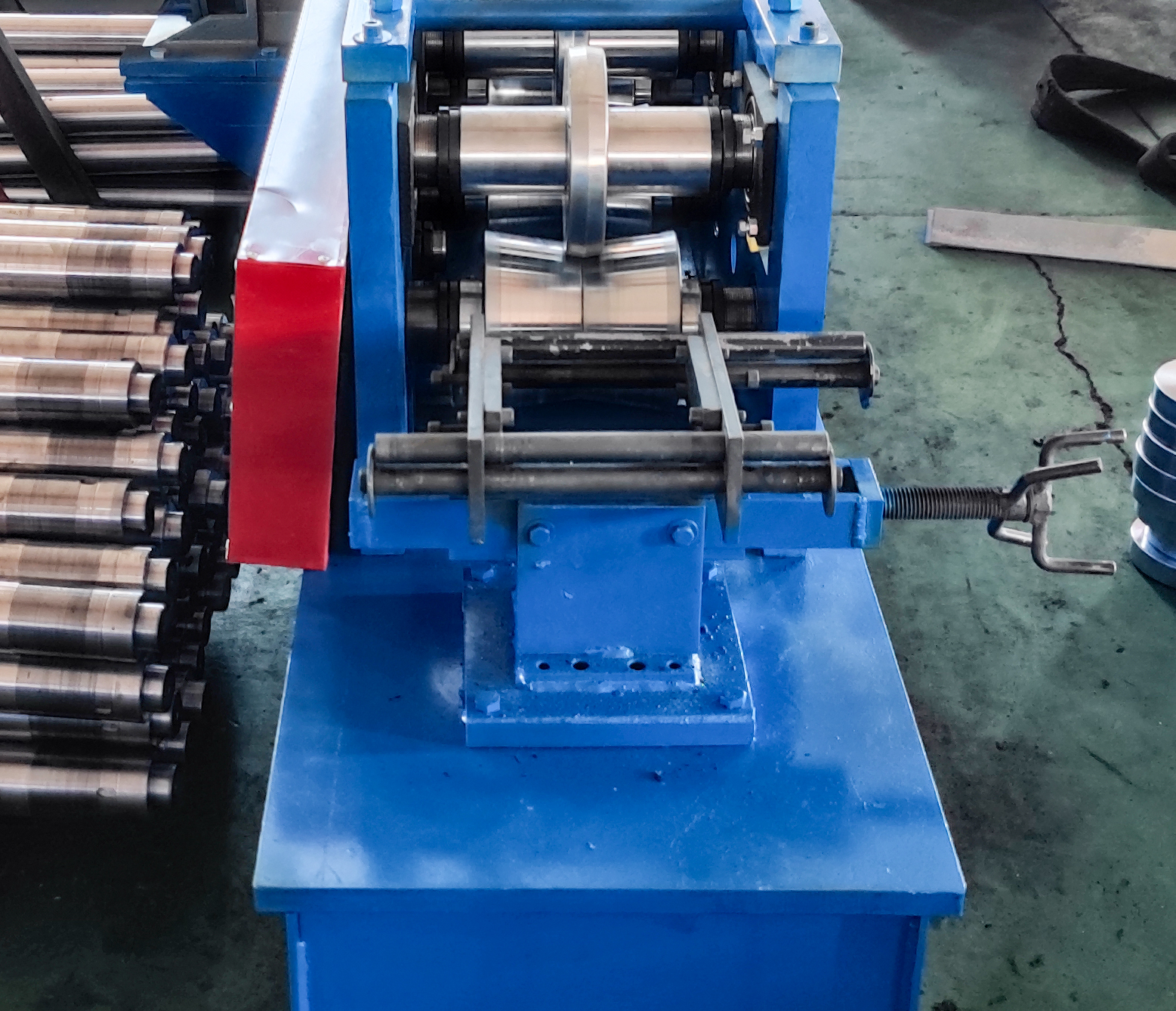 roll forming machine Feeding device