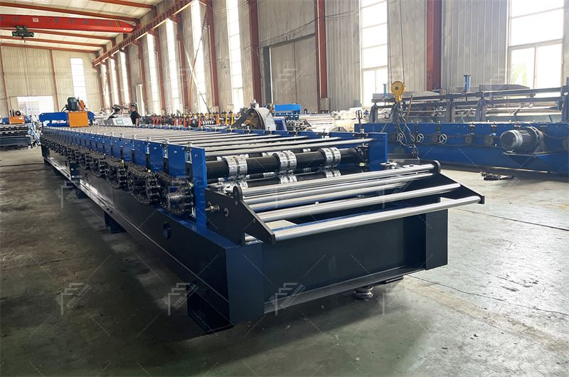 floor deck rolling machine
