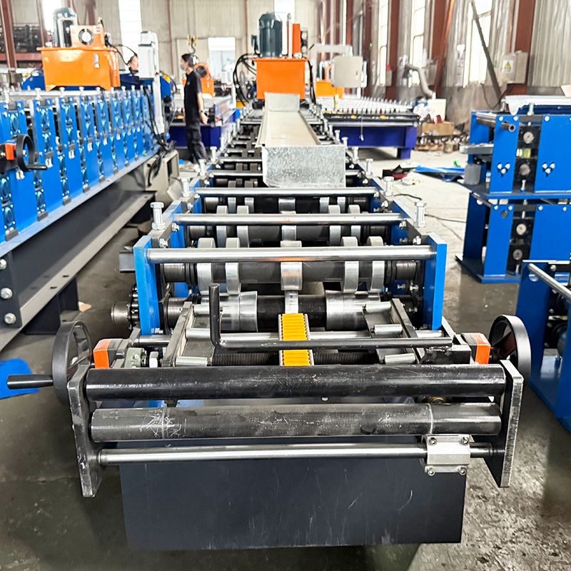 Zimbabwe Popular Leading Full Automatic High-Speed Portable Ridge Cap Roll Forming Machine
